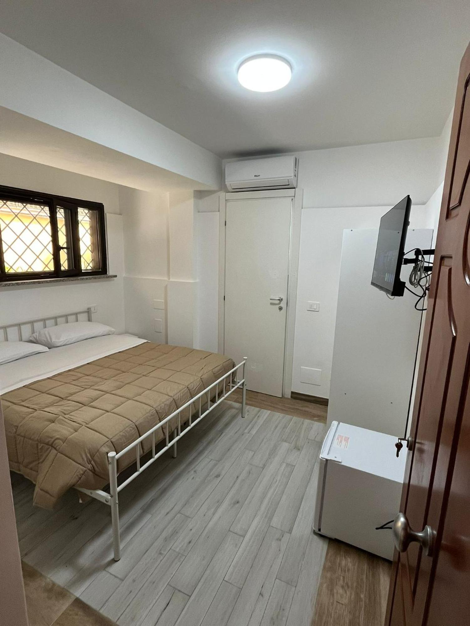 Aurora Rooms Помиляно д'Арко Екстериор снимка