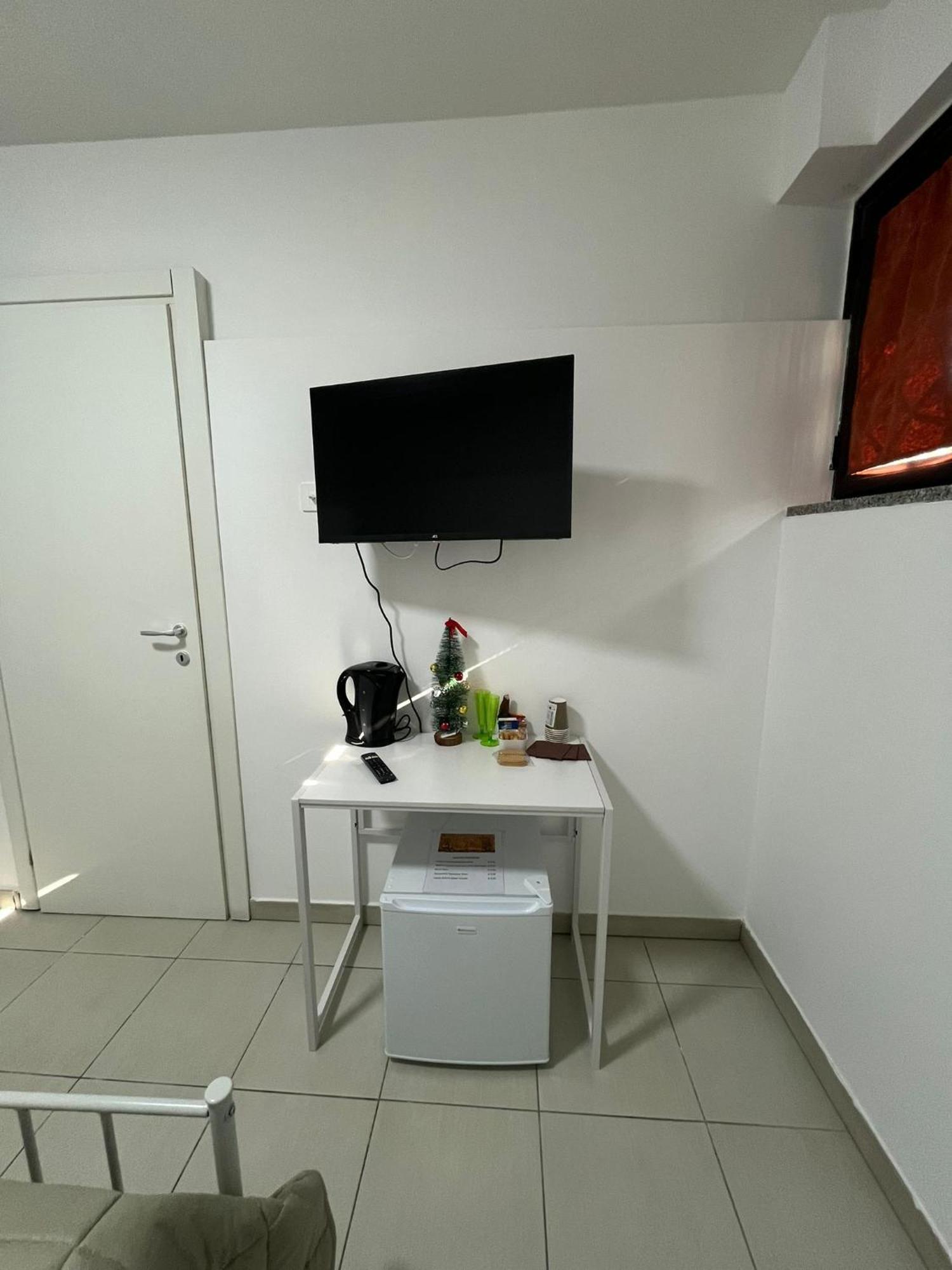 Aurora Rooms Помиляно д'Арко Екстериор снимка