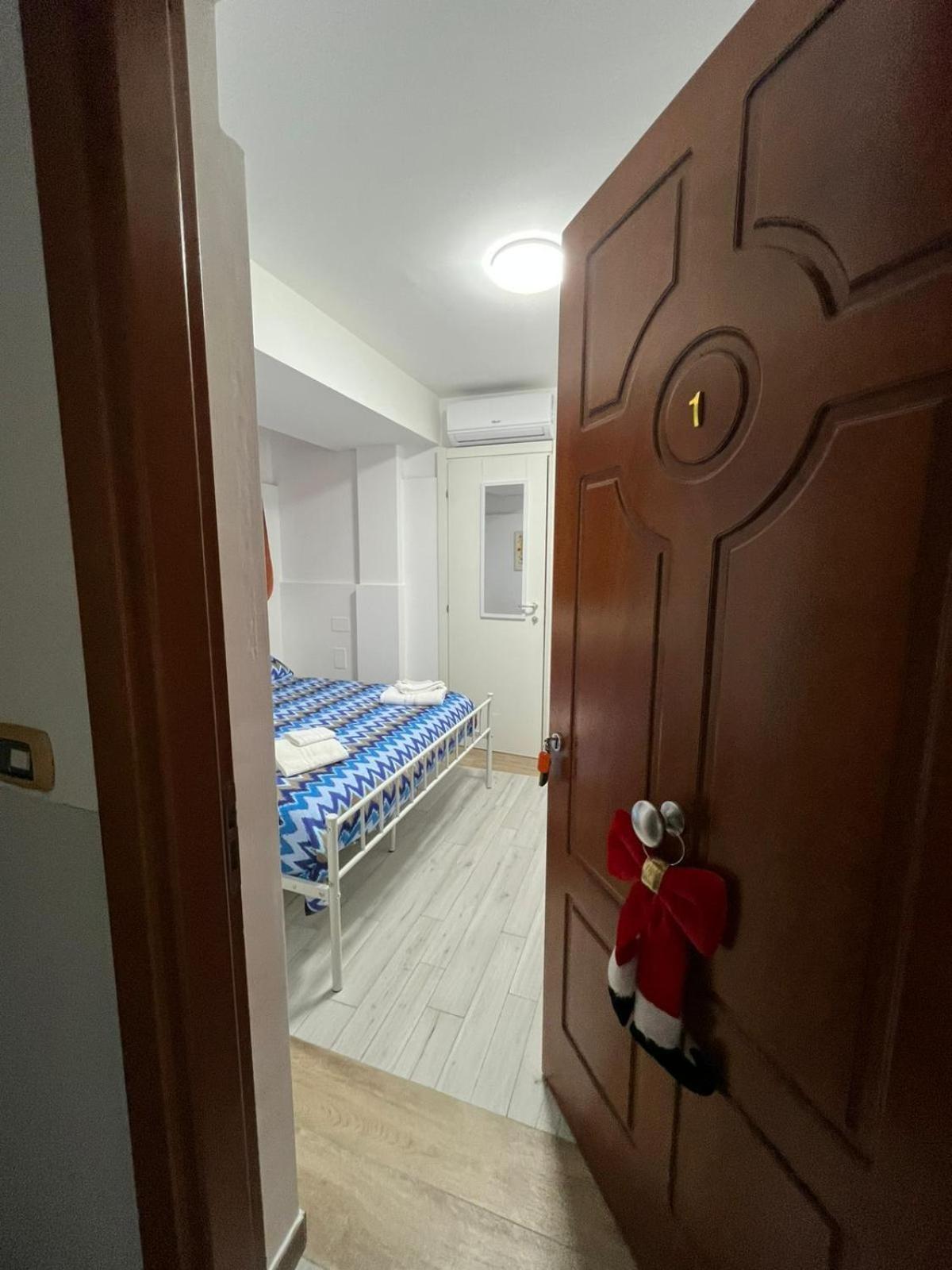 Aurora Rooms Помиляно д'Арко Екстериор снимка